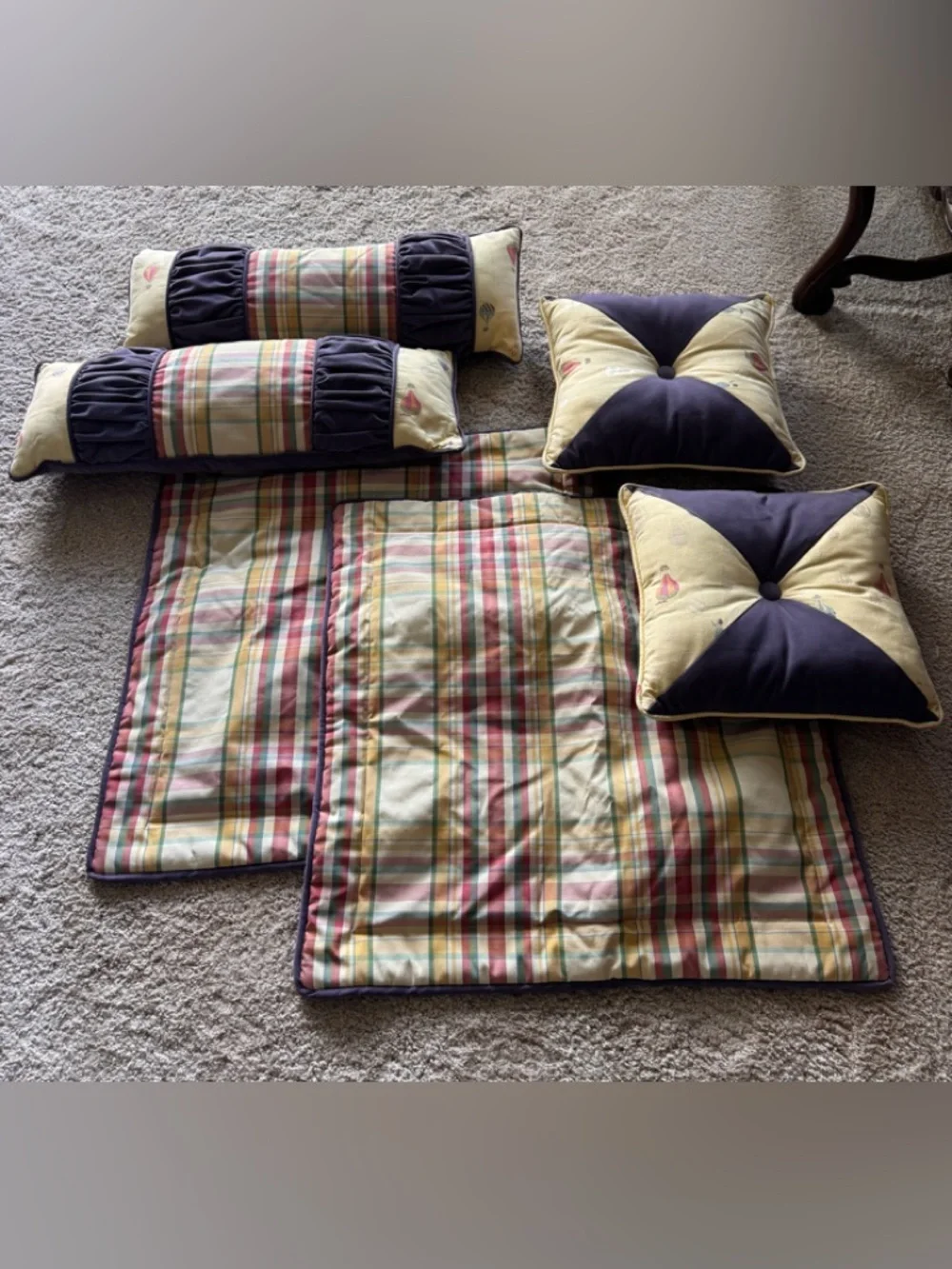 Custom Made Euro Shams,  2 Reversible Square Button Pillows & 2 Oblong Pillows